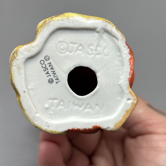 Jasco Taiwan Nativity Figurine Kneeling King Vintage Porcelain Bisque Christmas - Picture 4 of 5